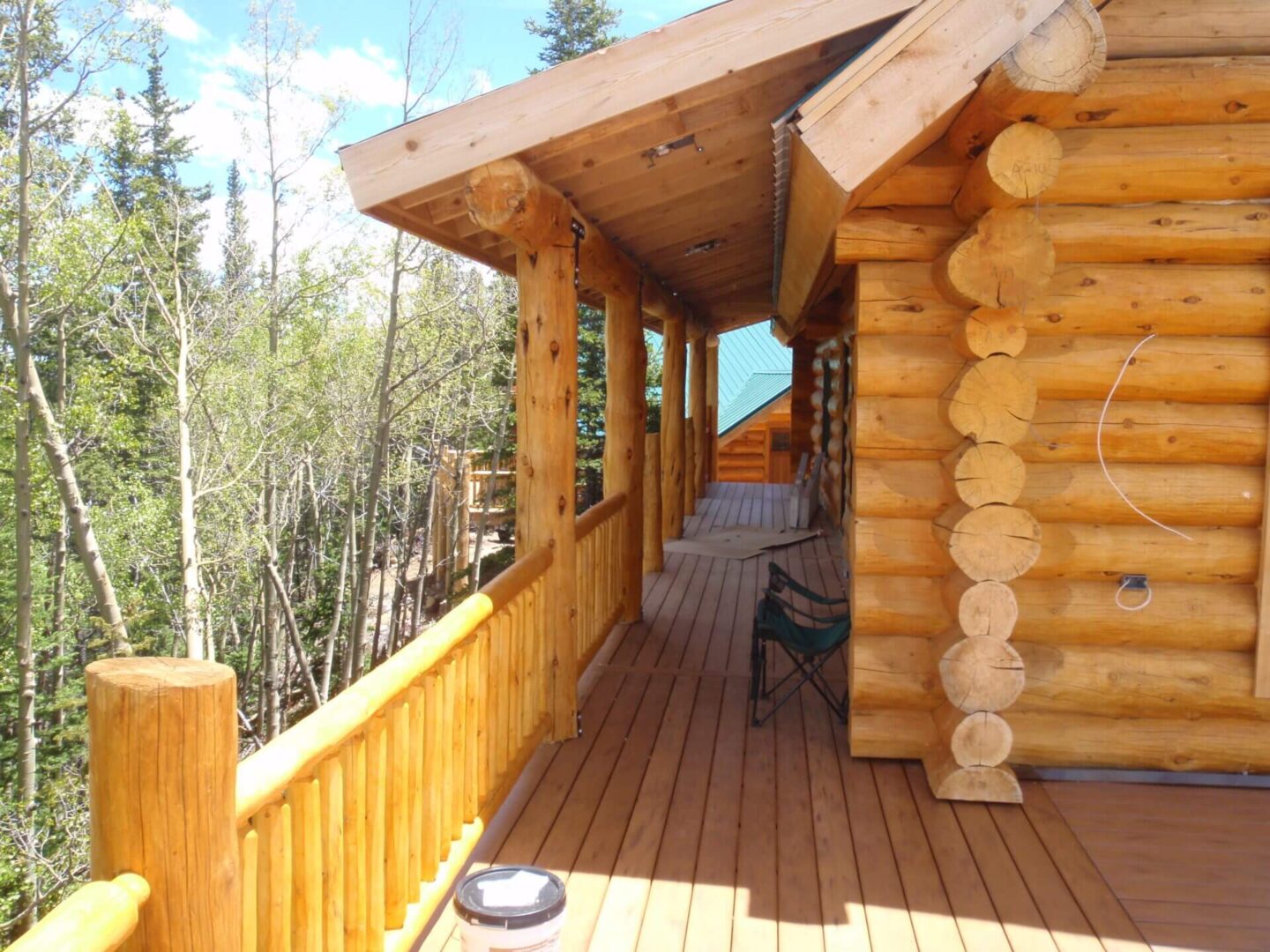 Enjoy Natural Beauty Of Colorado On Your Deck